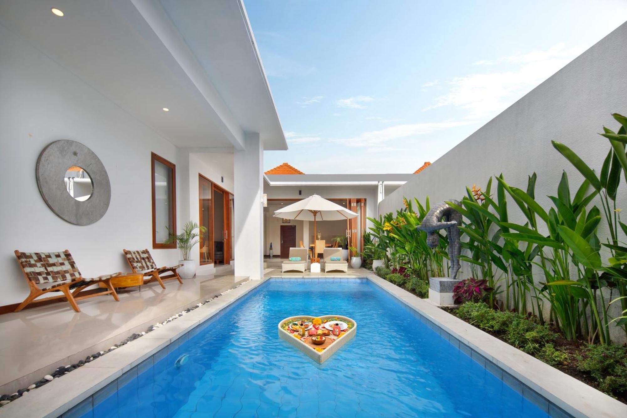 The Luxury Collection, Monaco Blu Villa Seminyak Buitenkant foto